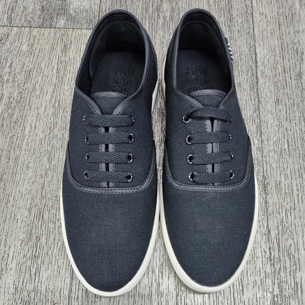 Cute to the Core Canvas Lace Up Sneakers